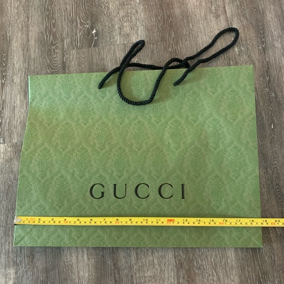GUCCI SHOPPING BAG - Picture 2 of 3